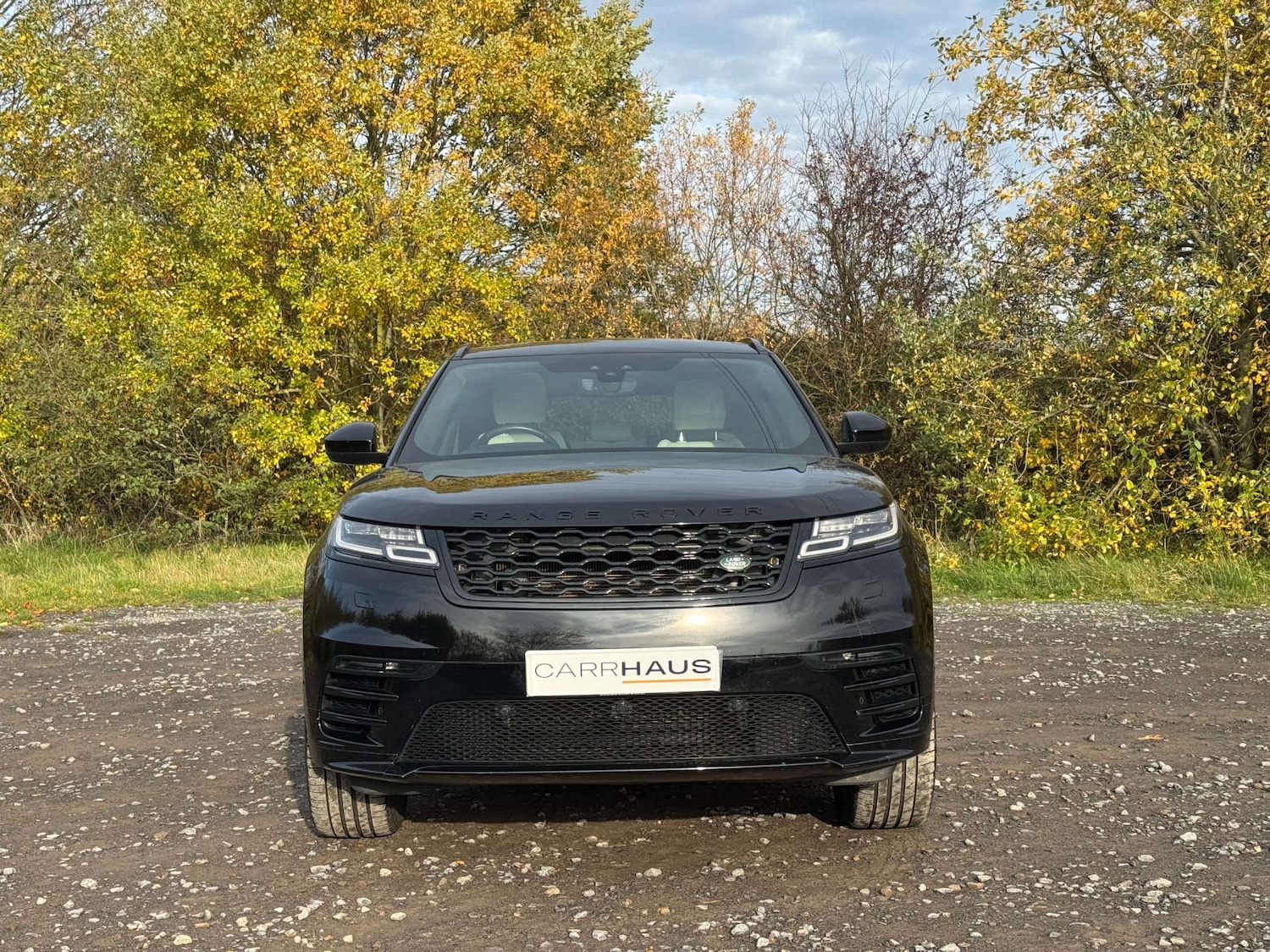 Used Land Rover Range Rover Velar 2018 for sale - 76604241: Photo 2