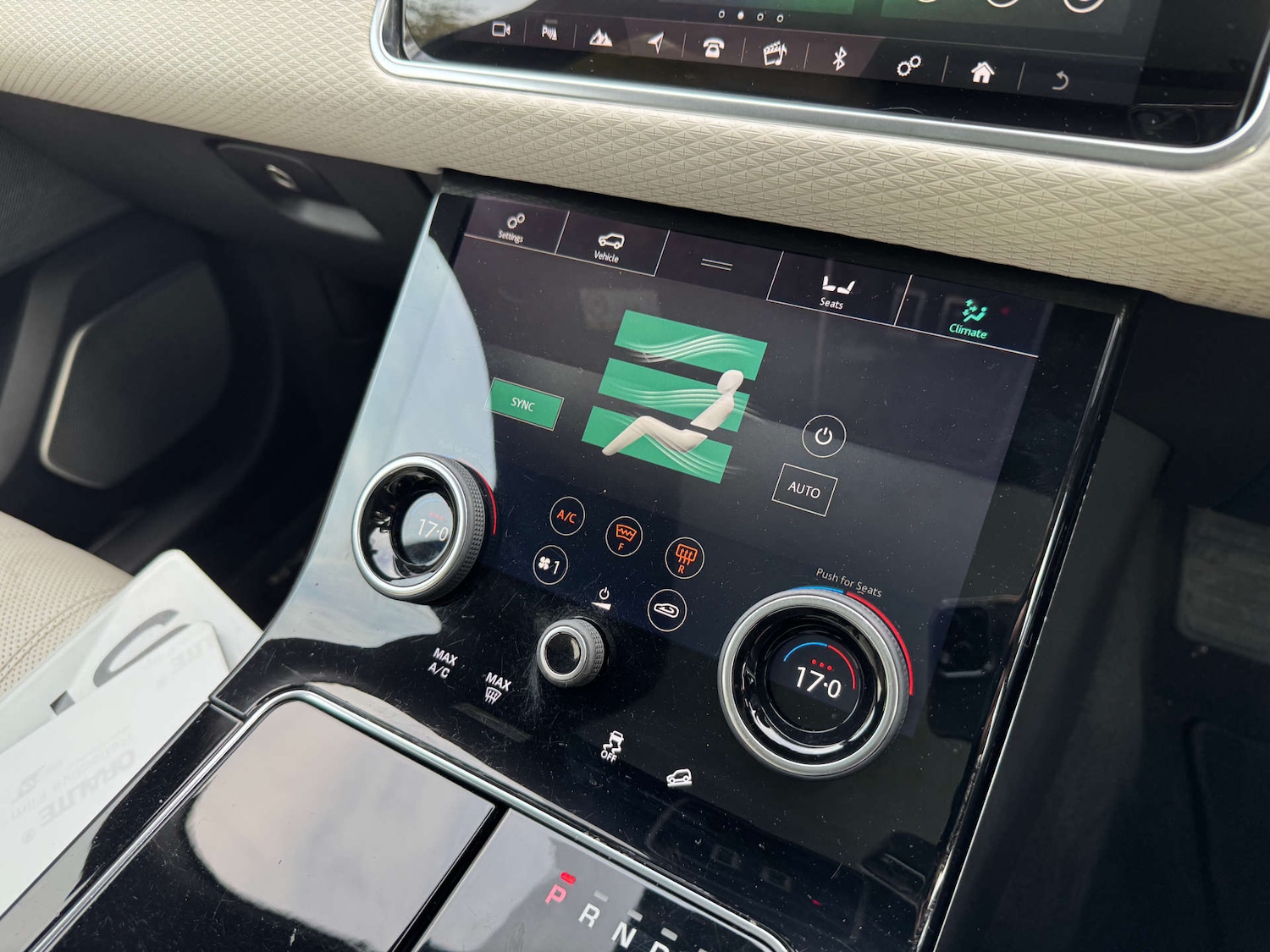 Used Land Rover Range Rover Velar 2018 for sale - 76604241: Photo 32