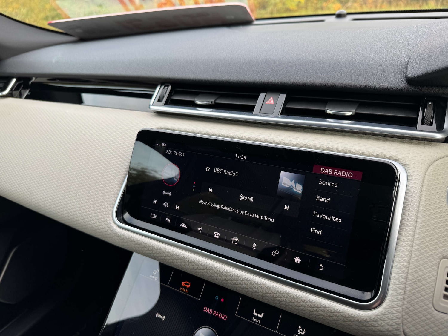 Used Land Rover Range Rover Velar 2018 for sale - 76604241: Photo 35