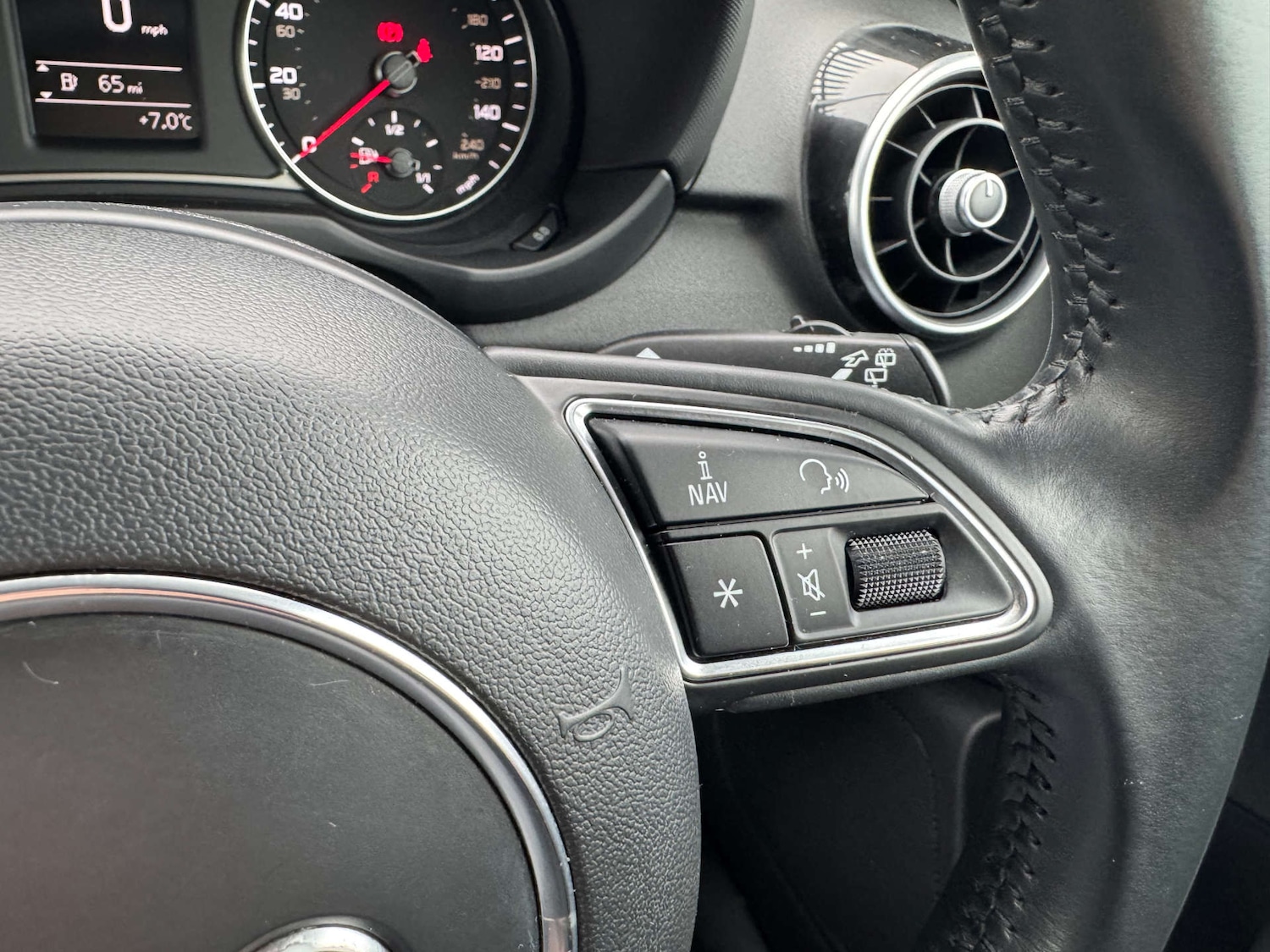 Used Audi A1 2015 for sale - 77708240: Photo 44