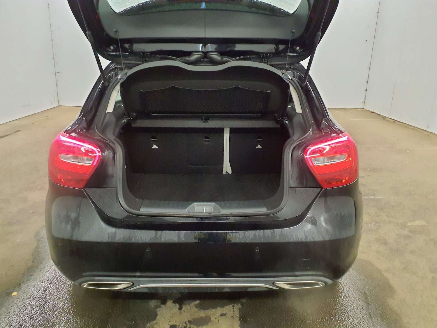 Used Mercedes-Benz A-Class 2016 for sale - 76686700: Photo 8