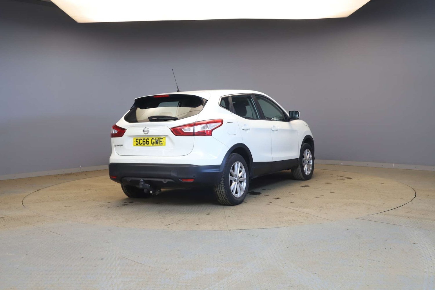 Used Nissan Qashqai 2016 for sale - 77818762: Photo 3