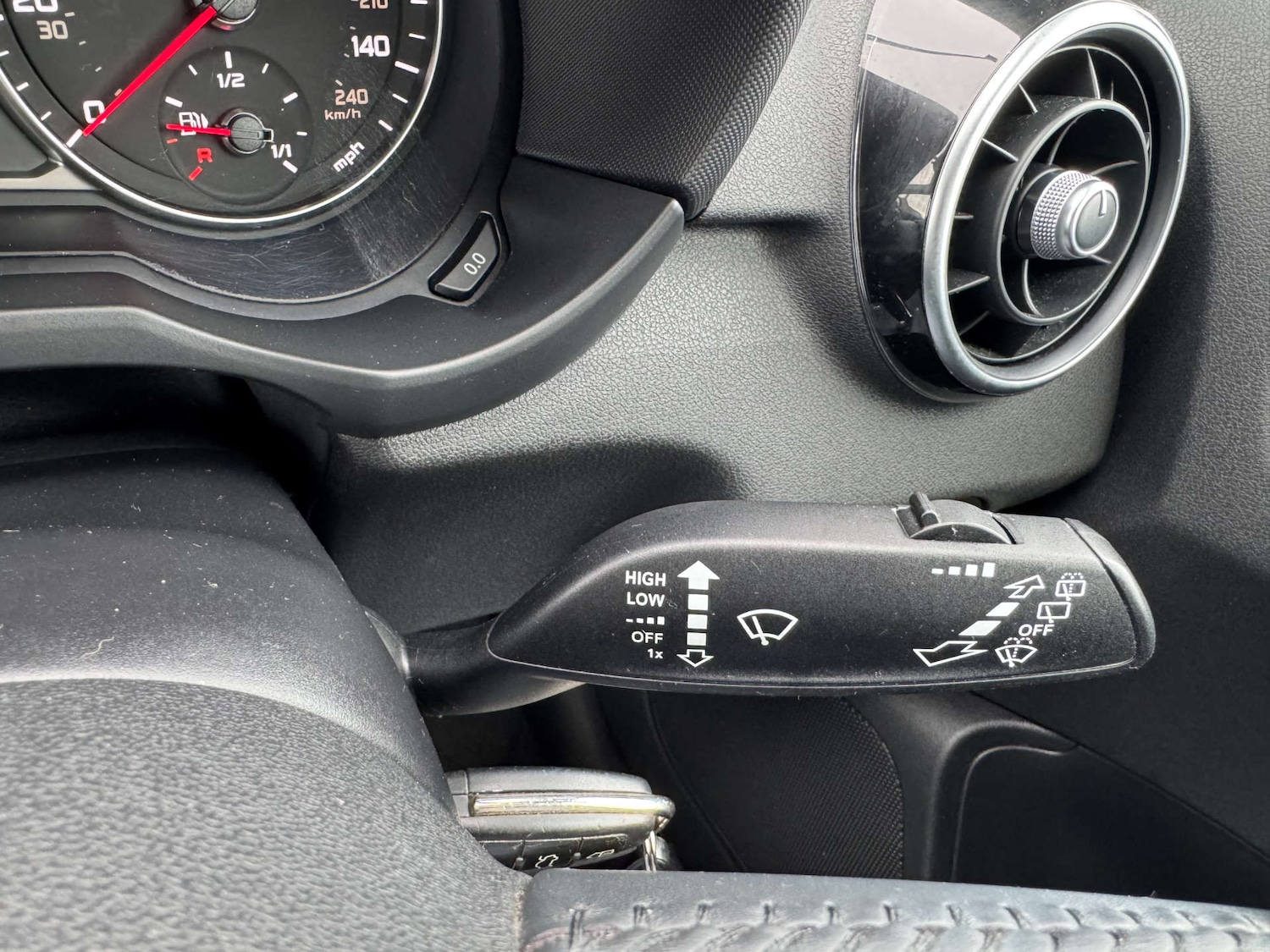 Used Audi A1 2015 for sale - 77902960: Photo 45