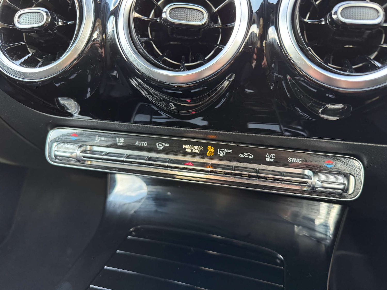 Used Mercedes-Benz CLA 2020 for sale - 76604253: Photo 30