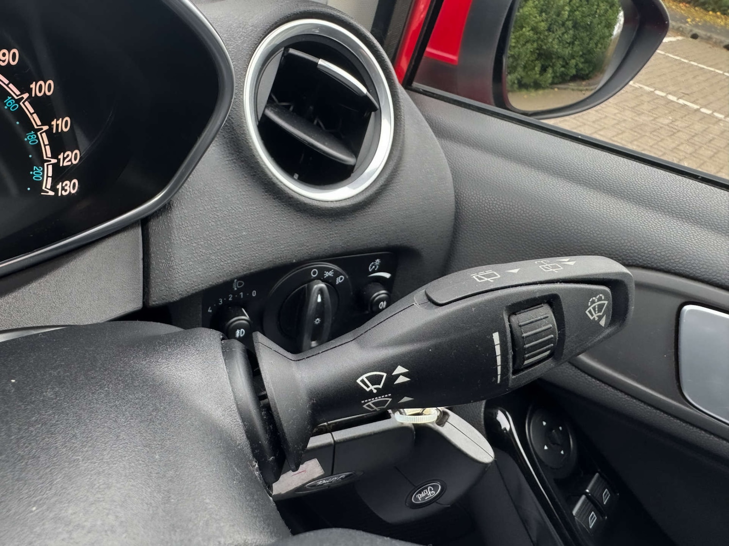 Used Ford Fiesta 2015 for sale - 76604272: Photo 32