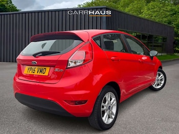 Used Ford Fiesta 2015 for sale - 76604272: Photo