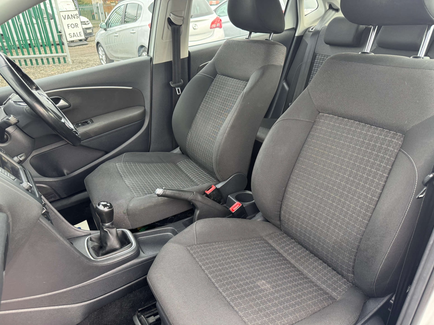 Used Volkswagen Polo 2014 for sale - 77531888: Photo 17