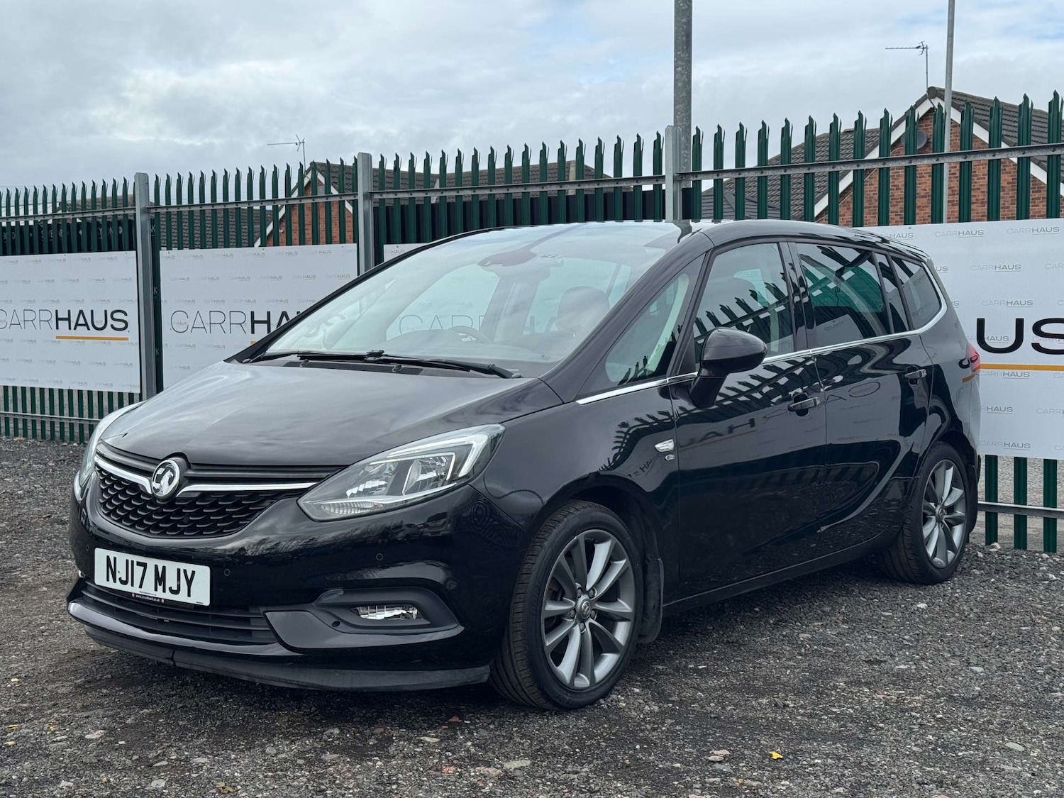 Used Vauxhall Zafira 2017 for sale - 77709179: Photo 3