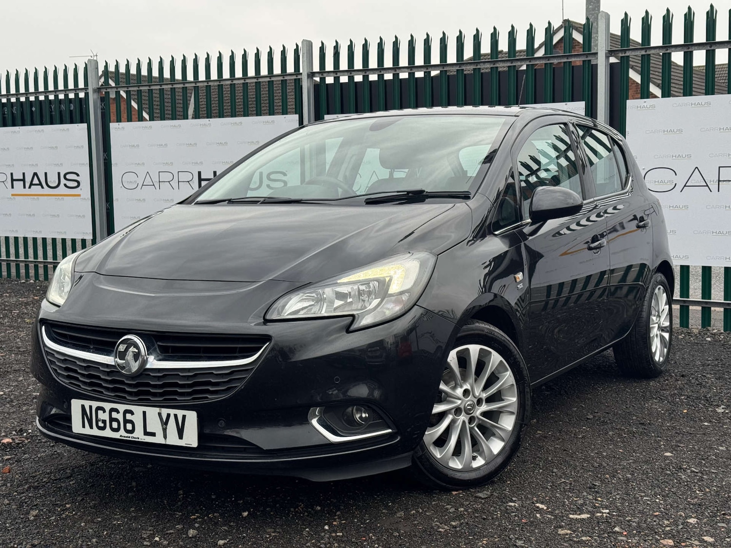 Used Vauxhall Corsa 2017 for sale - 77189554: Photo 3