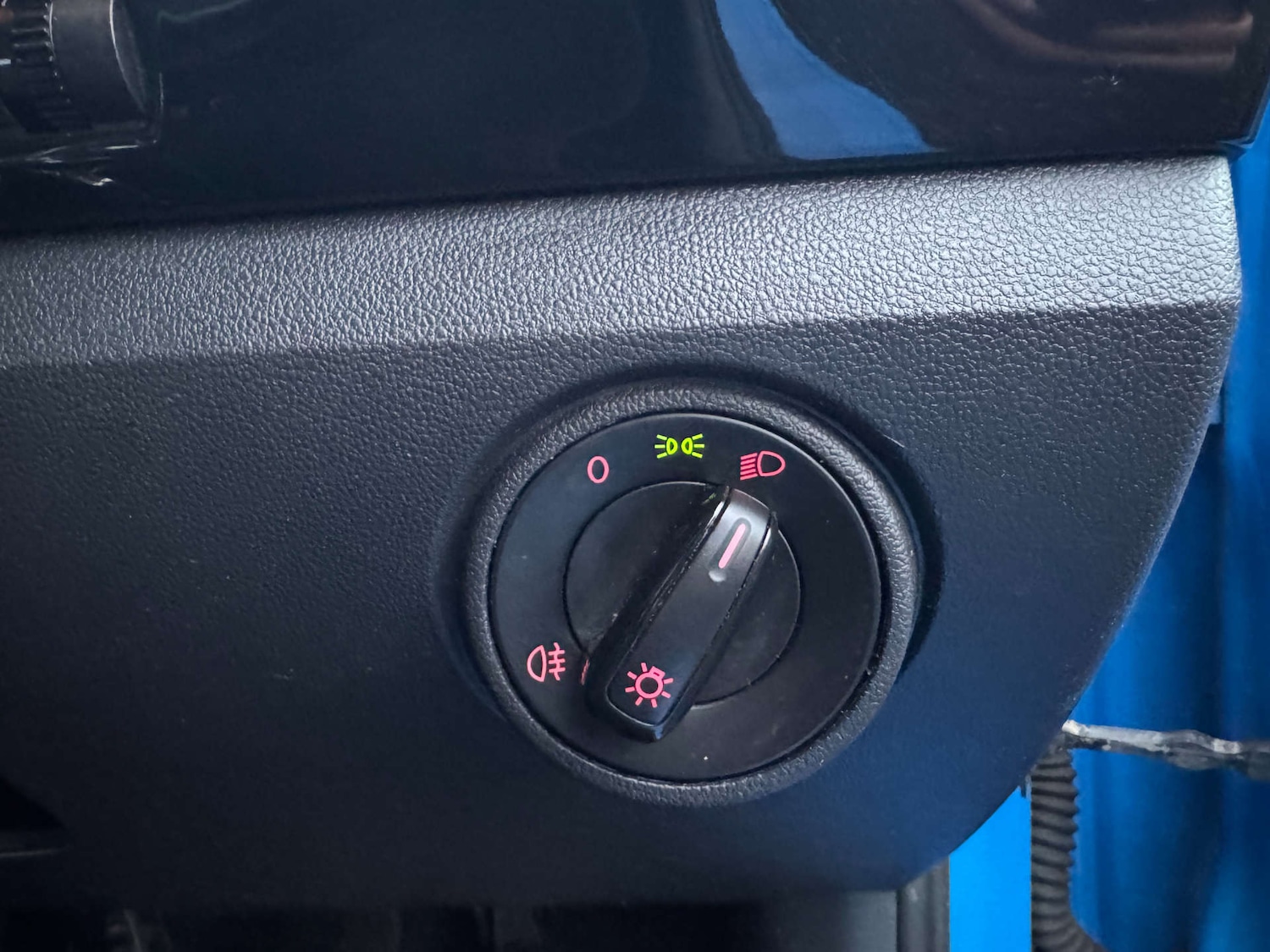 Used Volkswagen up! 2015 for sale - 77151120: Photo 20