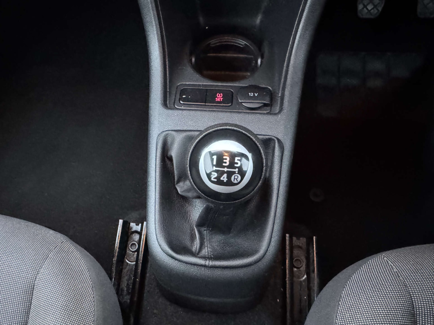 Used Volkswagen up! 2015 for sale - 77151120: Photo 22