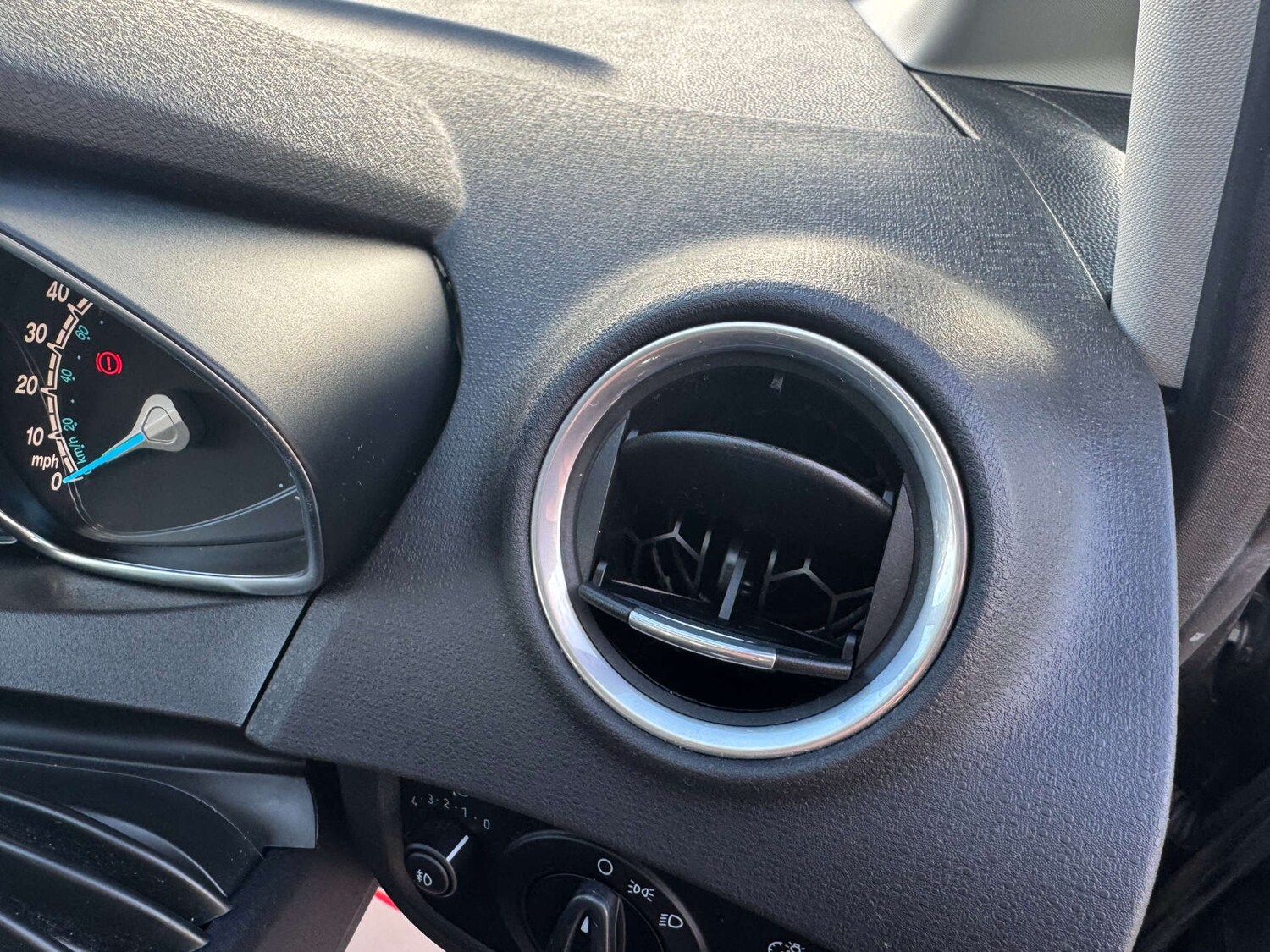 Used Ford Fiesta 2016 for sale - 77701534: Photo 20