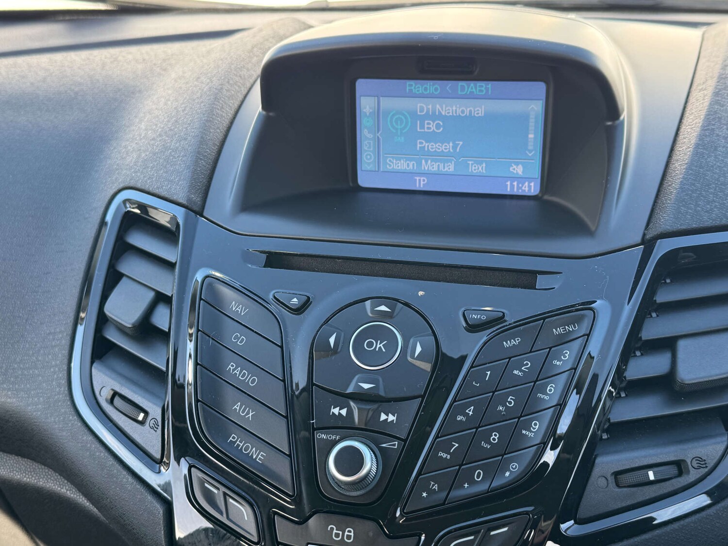 Used Ford Fiesta 2016 for sale - 77701534: Photo 39