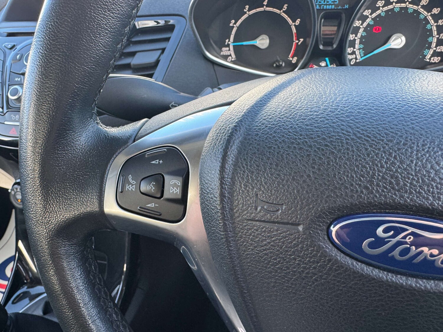 Used Ford Fiesta 2016 for sale - 77701534: Photo 41