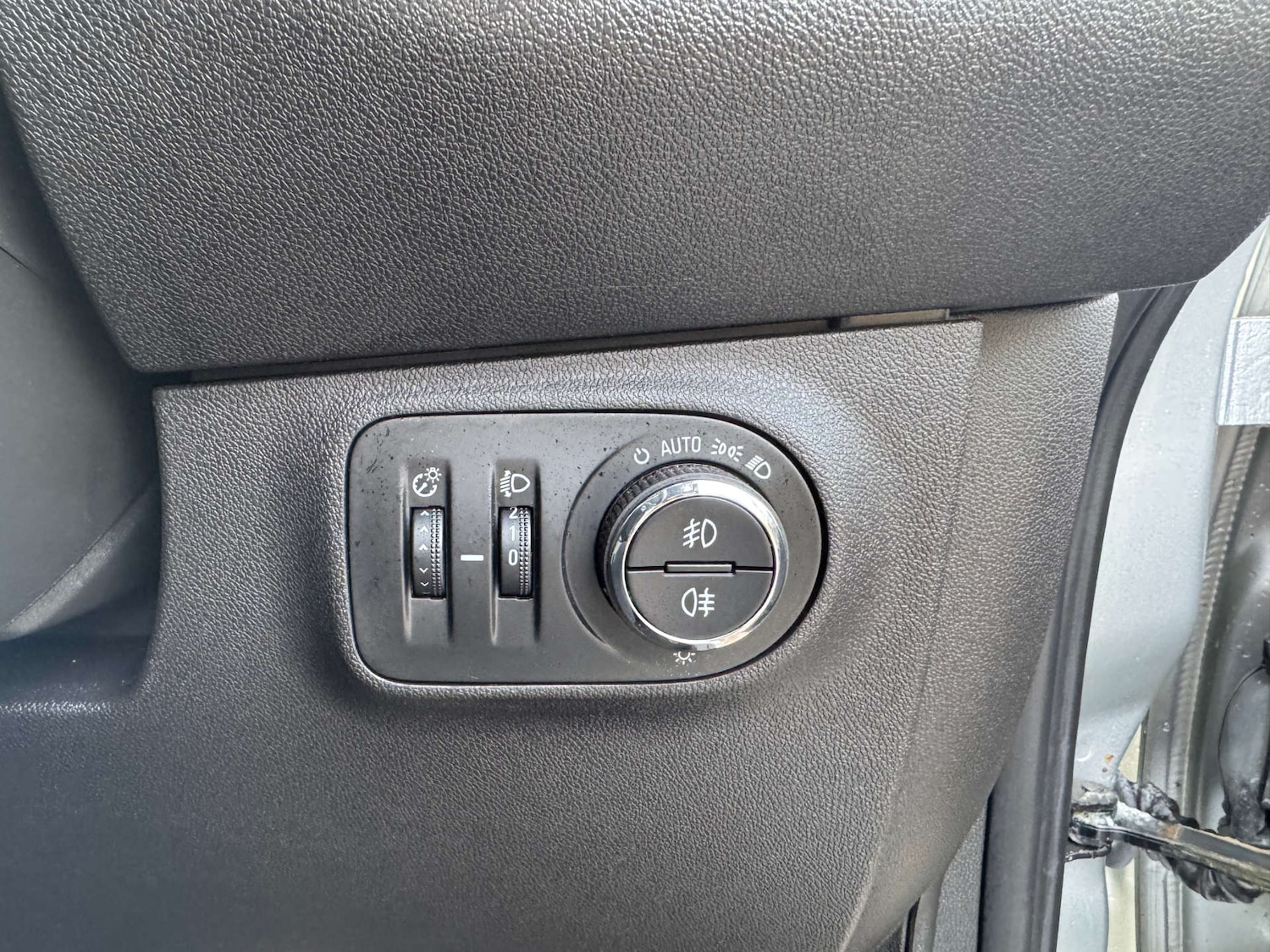 Used Vauxhall Corsa 2018 for sale - 76604261: Photo 29