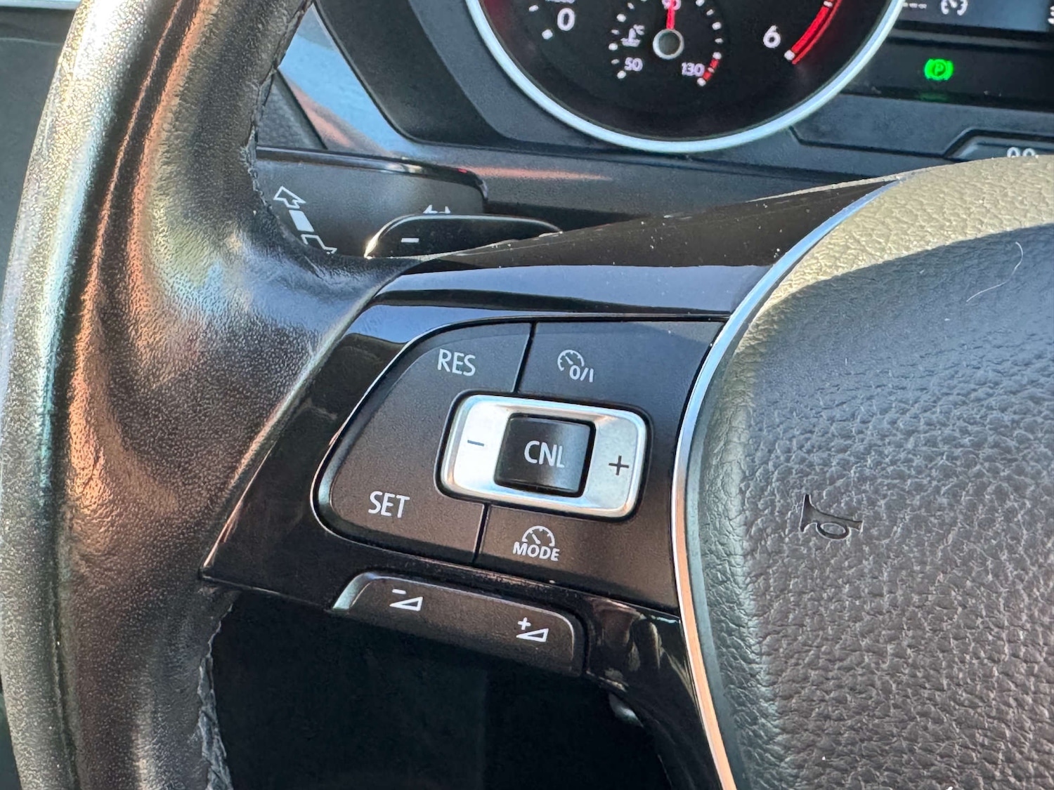 Used Volkswagen Tiguan 2017 for sale - 76604262: Photo 34