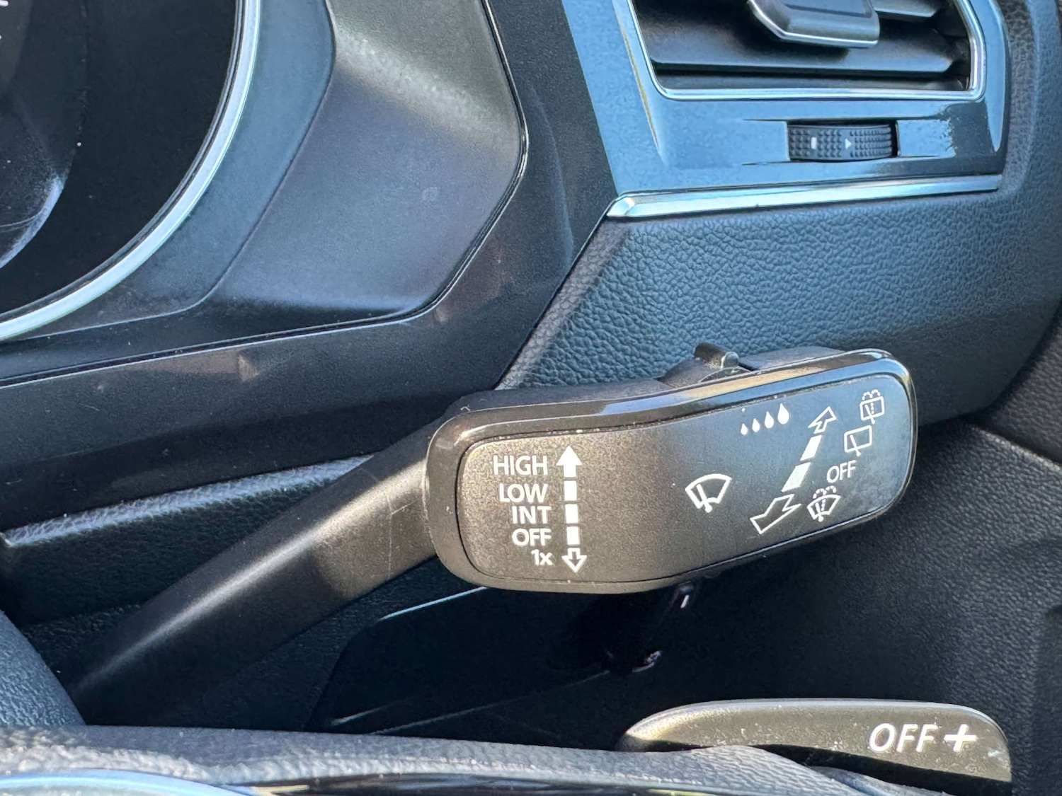 Used Volkswagen Tiguan 2017 for sale - 76604262: Photo 37