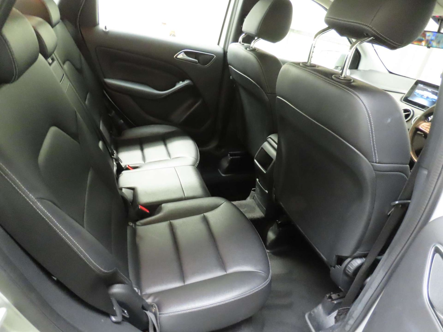 Used Mercedes-Benz B Class 2017 for sale - 77931934: Photo 14