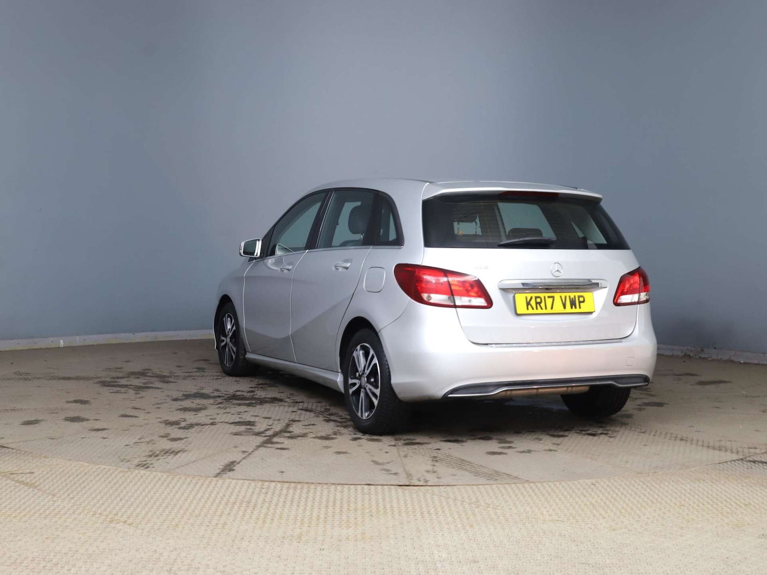 Used Mercedes-Benz B Class 2017 for sale - 77931934: Photo 7