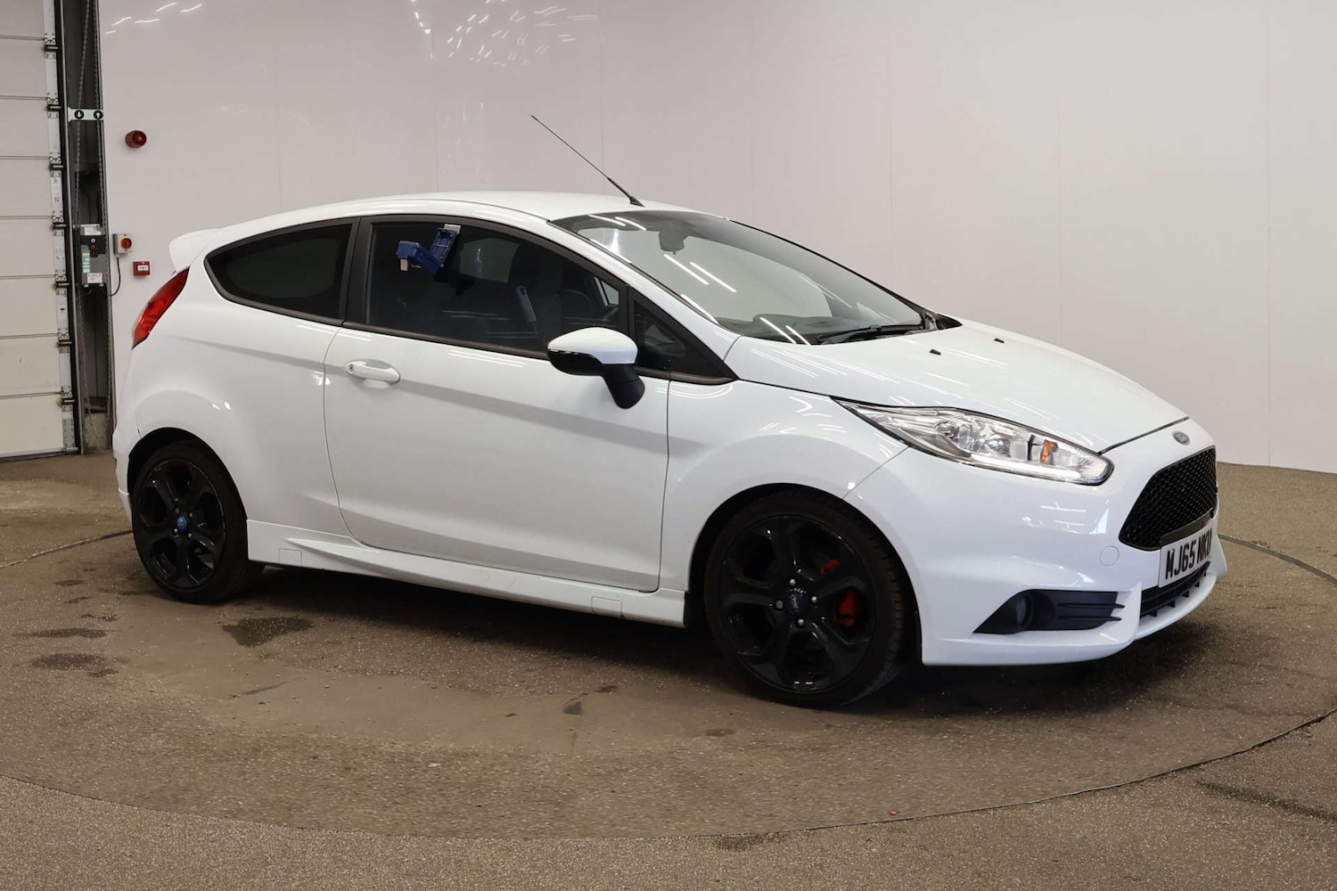 Used Ford Fiesta 2015 for sale - 77950451: Photo 3