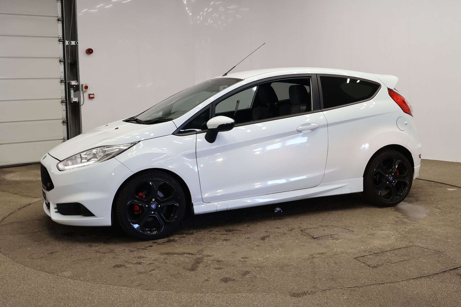 Used Ford Fiesta 2015 for sale - 77950451: Photo 5