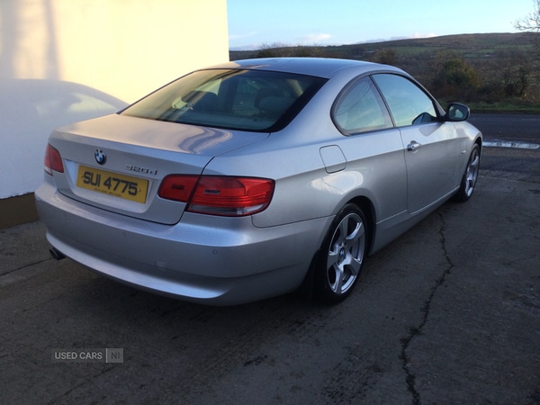 Used BMW 3 Series 2010 for sale - 77626743: Photo 2