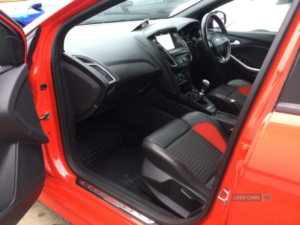 Used Ford Focus 2017 for sale - 77067366: Photo 6