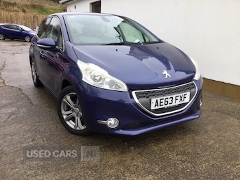 Used Peugeot 208 2013 for sale - 77909962: Photo