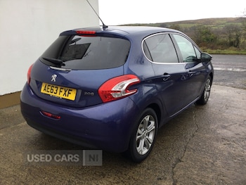 Used Peugeot 208 2013 for sale - 77909962: Photo