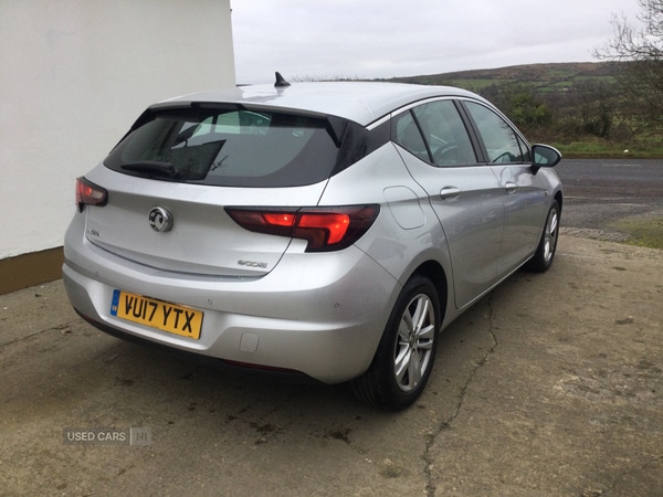 Used Vauxhall Astra 2017 for sale - 77067333: Photo 2