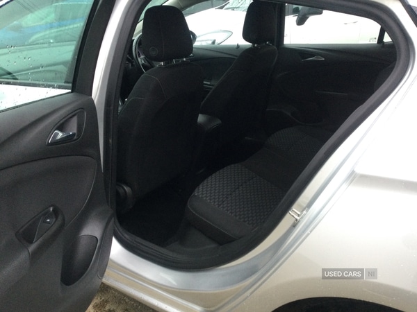 Used Vauxhall Astra 2017 for sale - 77067333: Photo 7