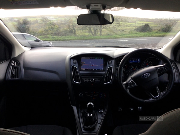 Used Ford Focus 2015 for sale - 77075021: Photo 9