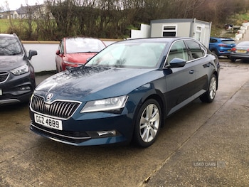 Used Skoda Superb 2017 for sale - 77672316: Photo