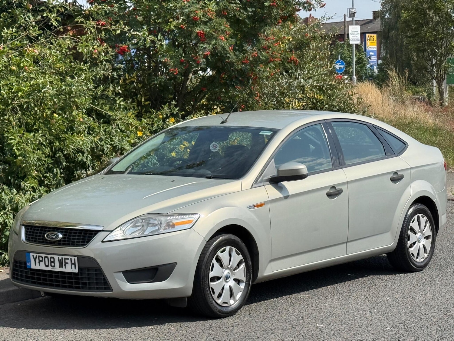 Used Ford Mondeo 2008 for sale - 76408647: Photo 2
