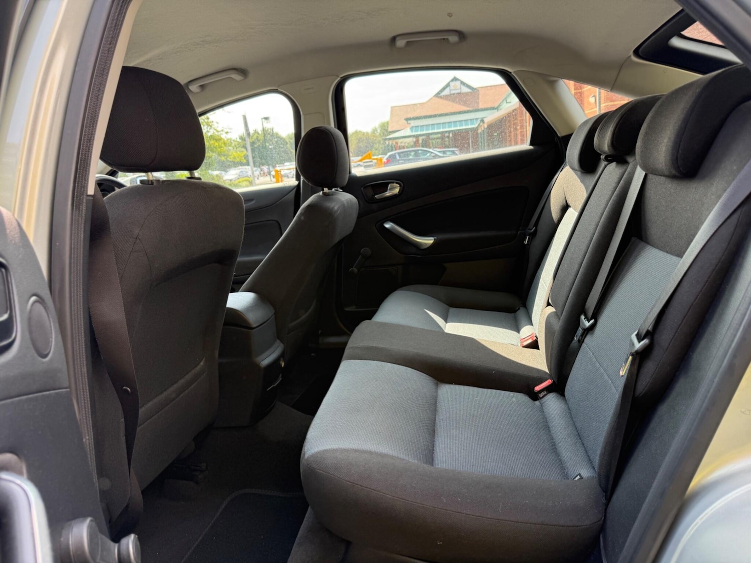 Used Ford Mondeo 2008 for sale - 76408647: Photo 24