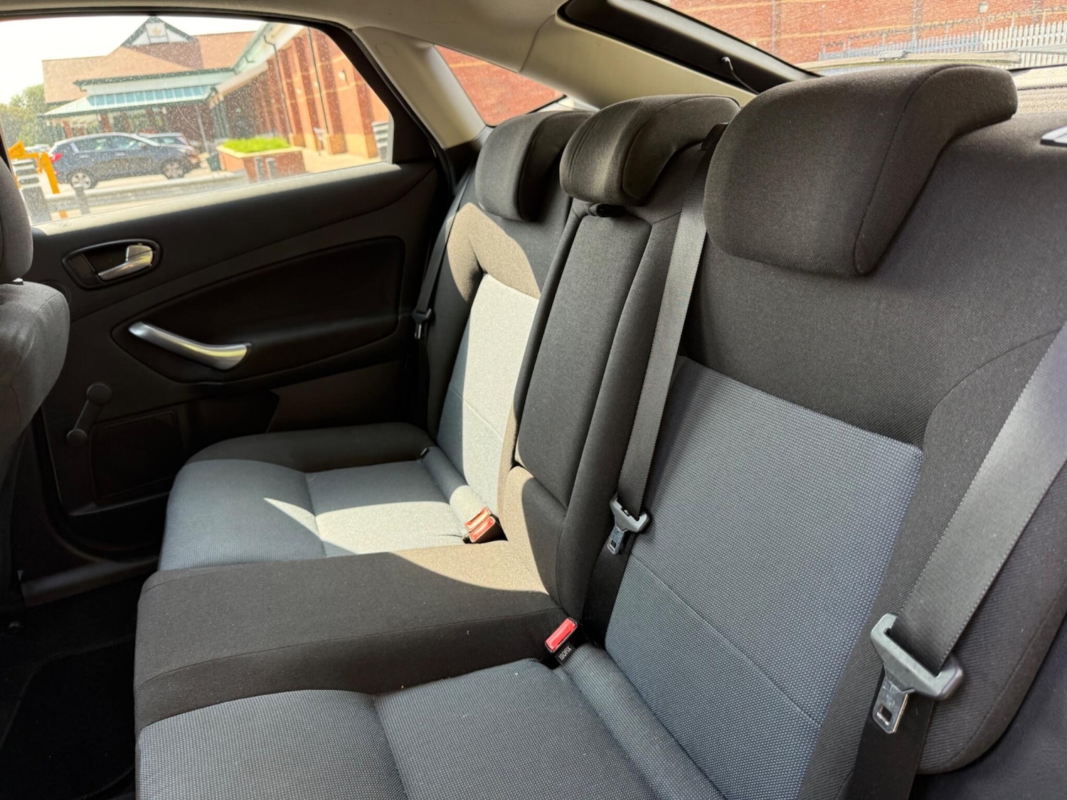 Used Ford Mondeo 2008 for sale - 76408647: Photo 25