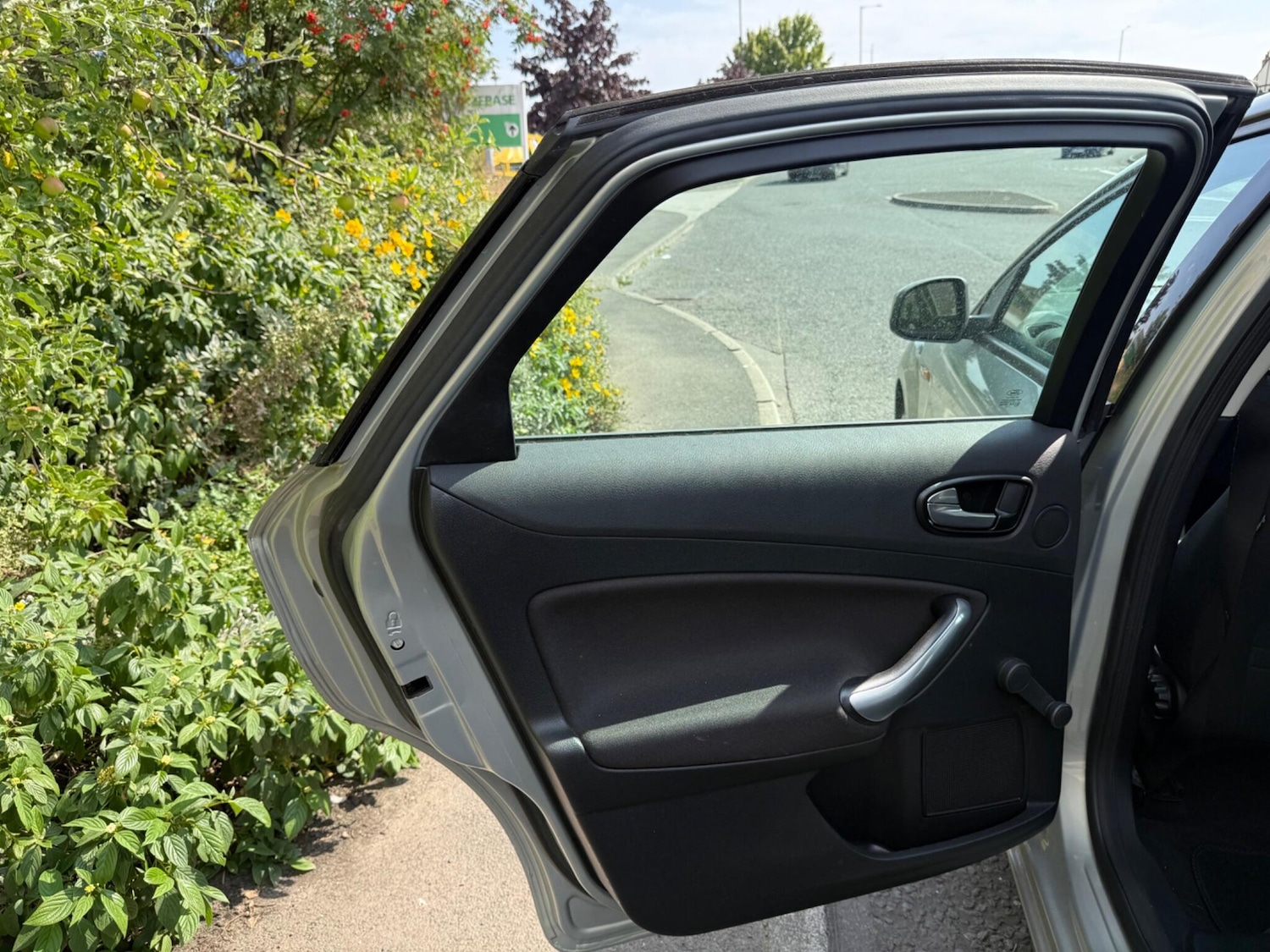 Used Ford Mondeo 2008 for sale - 76408647: Photo 31