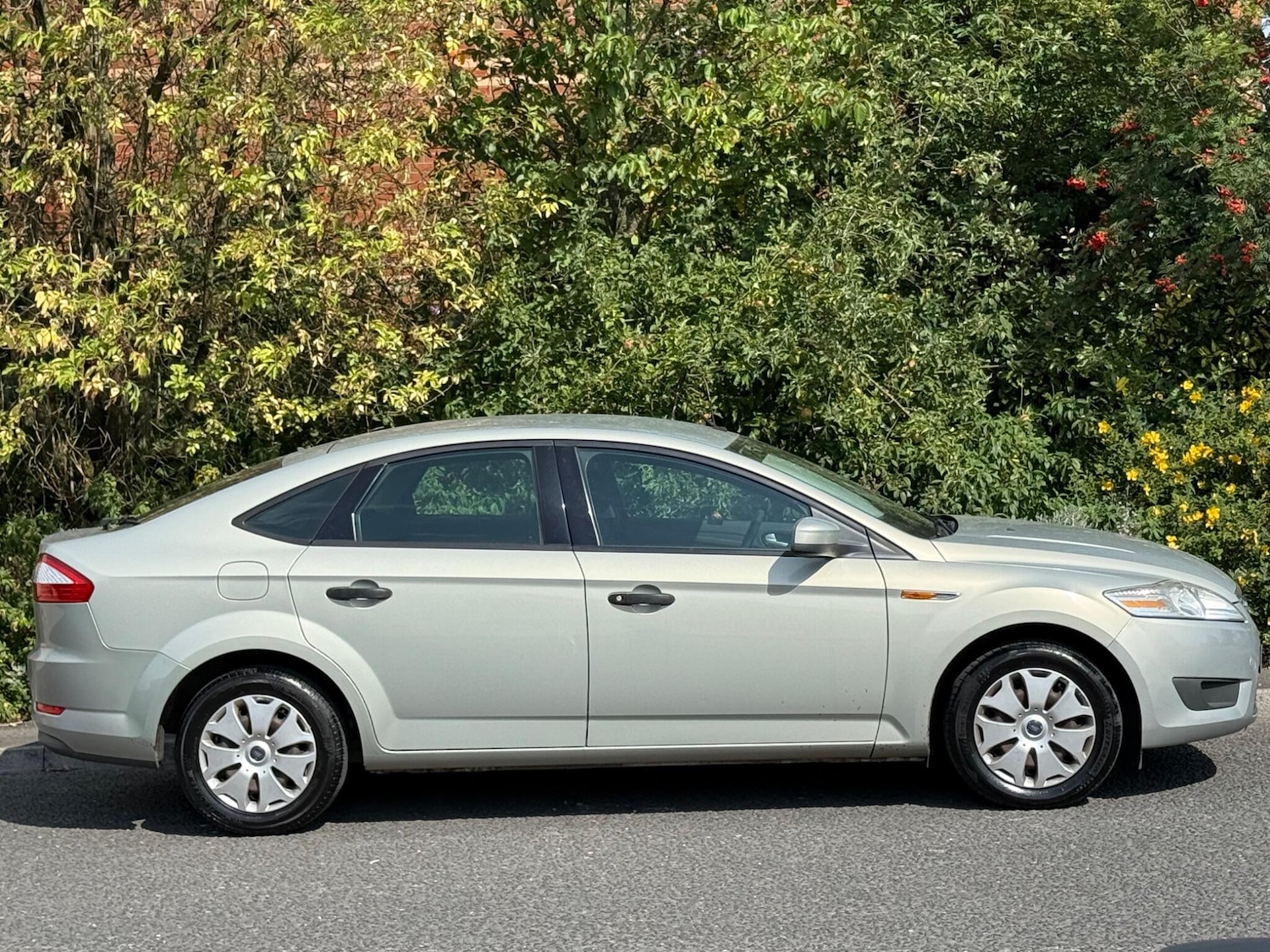 Used Ford Mondeo 2008 for sale - 76408647: Photo 8