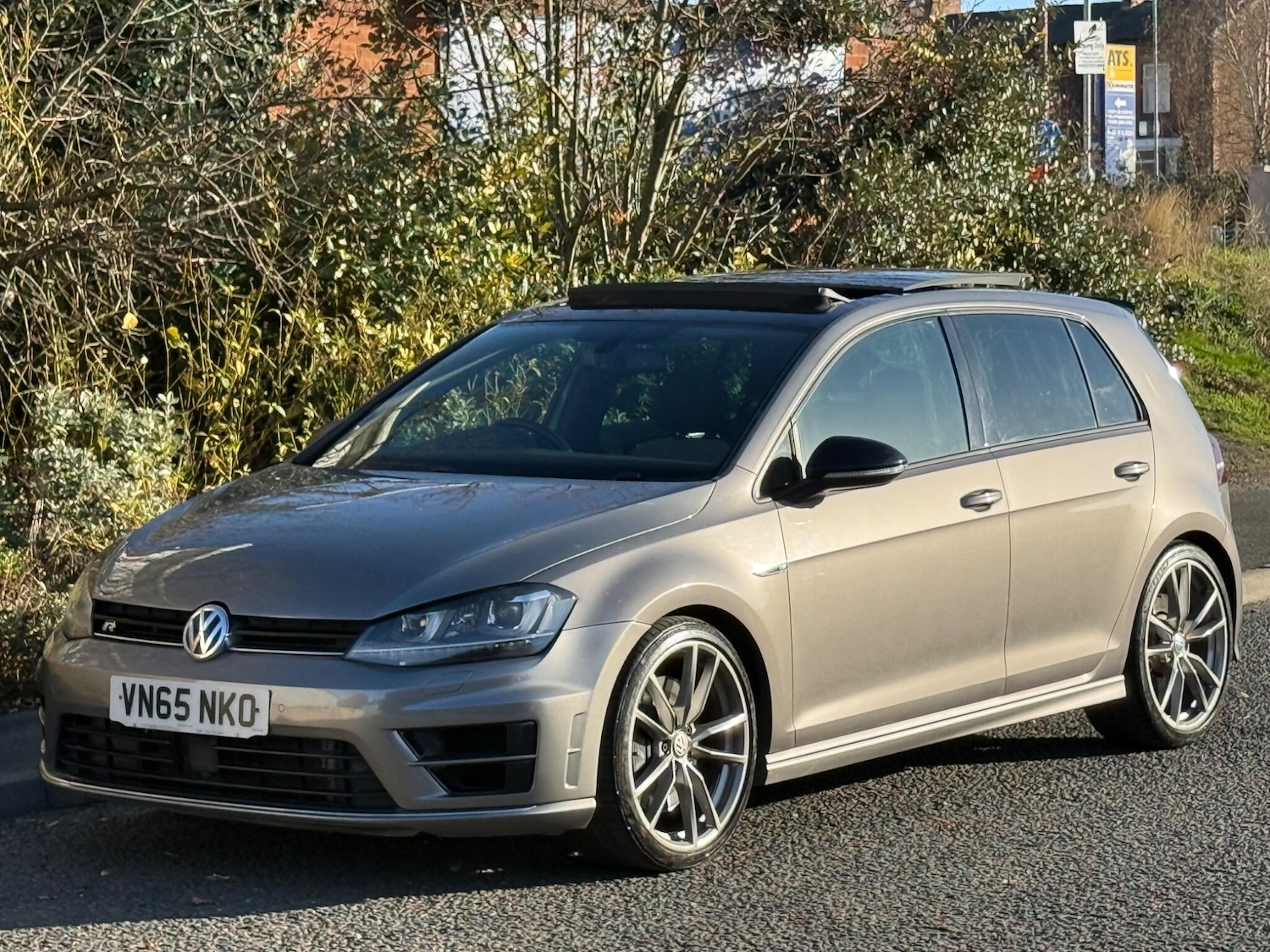 Used Volkswagen Golf 2015 for sale - 76596963: Photo 2