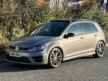 Used Volkswagen Golf 2015 for sale - 76596963: Photo