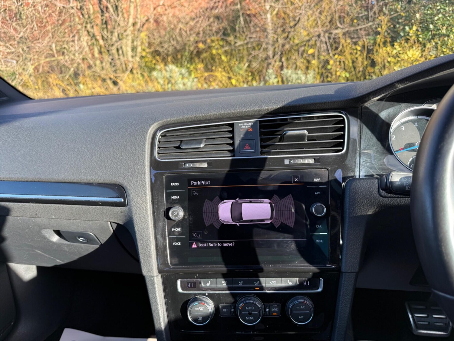 Used Volkswagen Golf 2015 for sale - 76596963: Photo 52