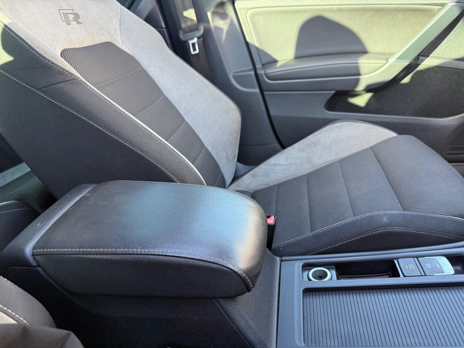 Used Volkswagen Golf 2015 for sale - 76596963: Photo 57