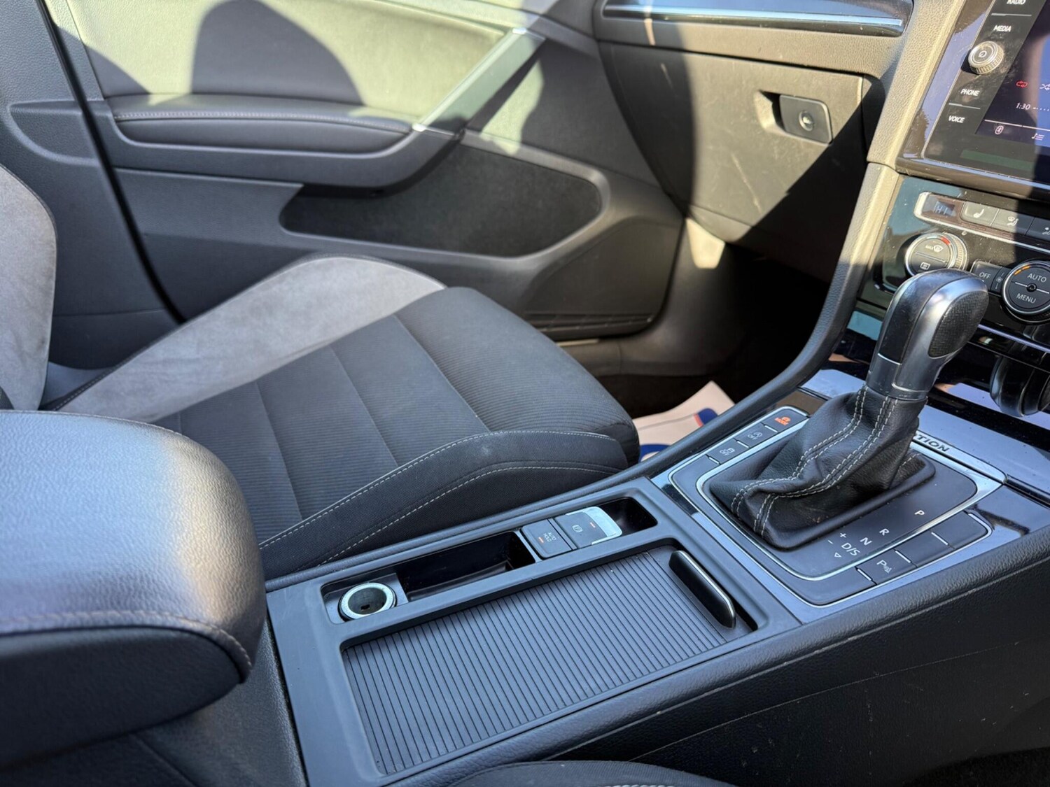 Used Volkswagen Golf 2015 for sale - 76596963: Photo 58