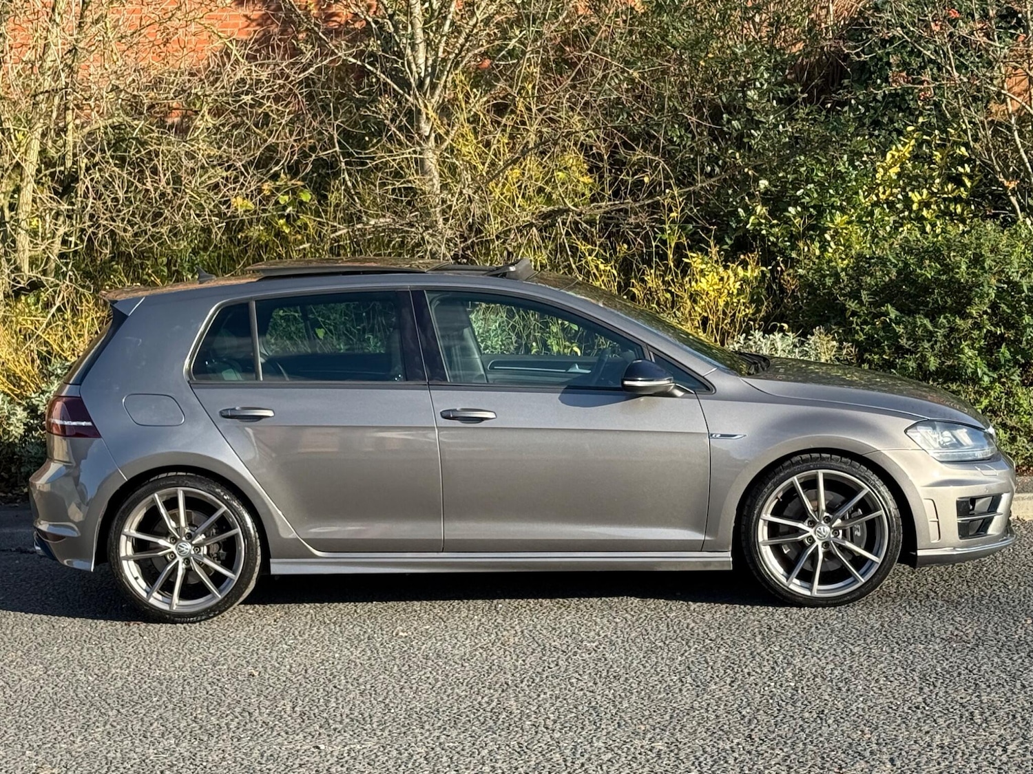 Used Volkswagen Golf 2015 for sale - 76596963: Photo 6