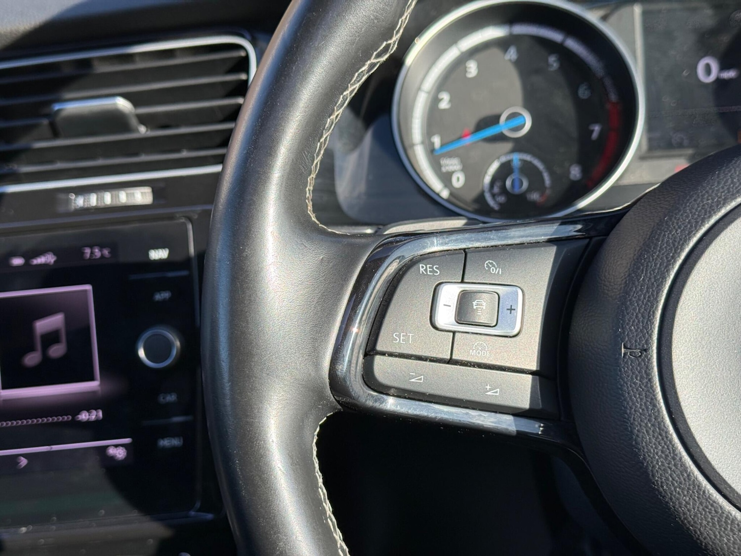 Used Volkswagen Golf 2015 for sale - 76596963: Photo 62