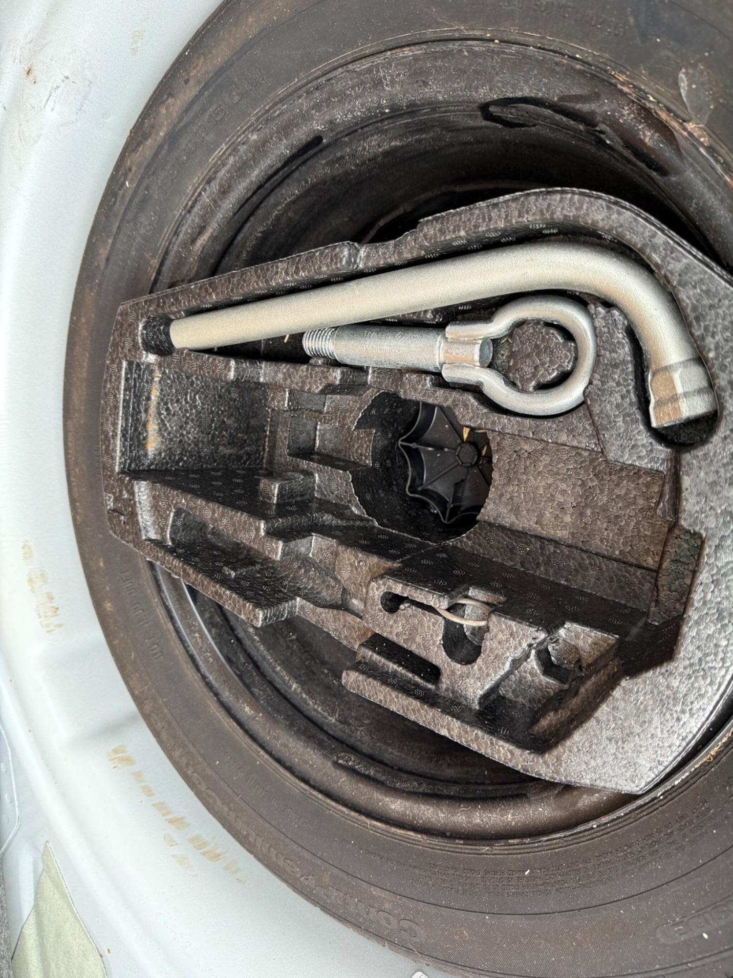 Used Volkswagen Polo 2015 for sale - 76408633: Photo 17