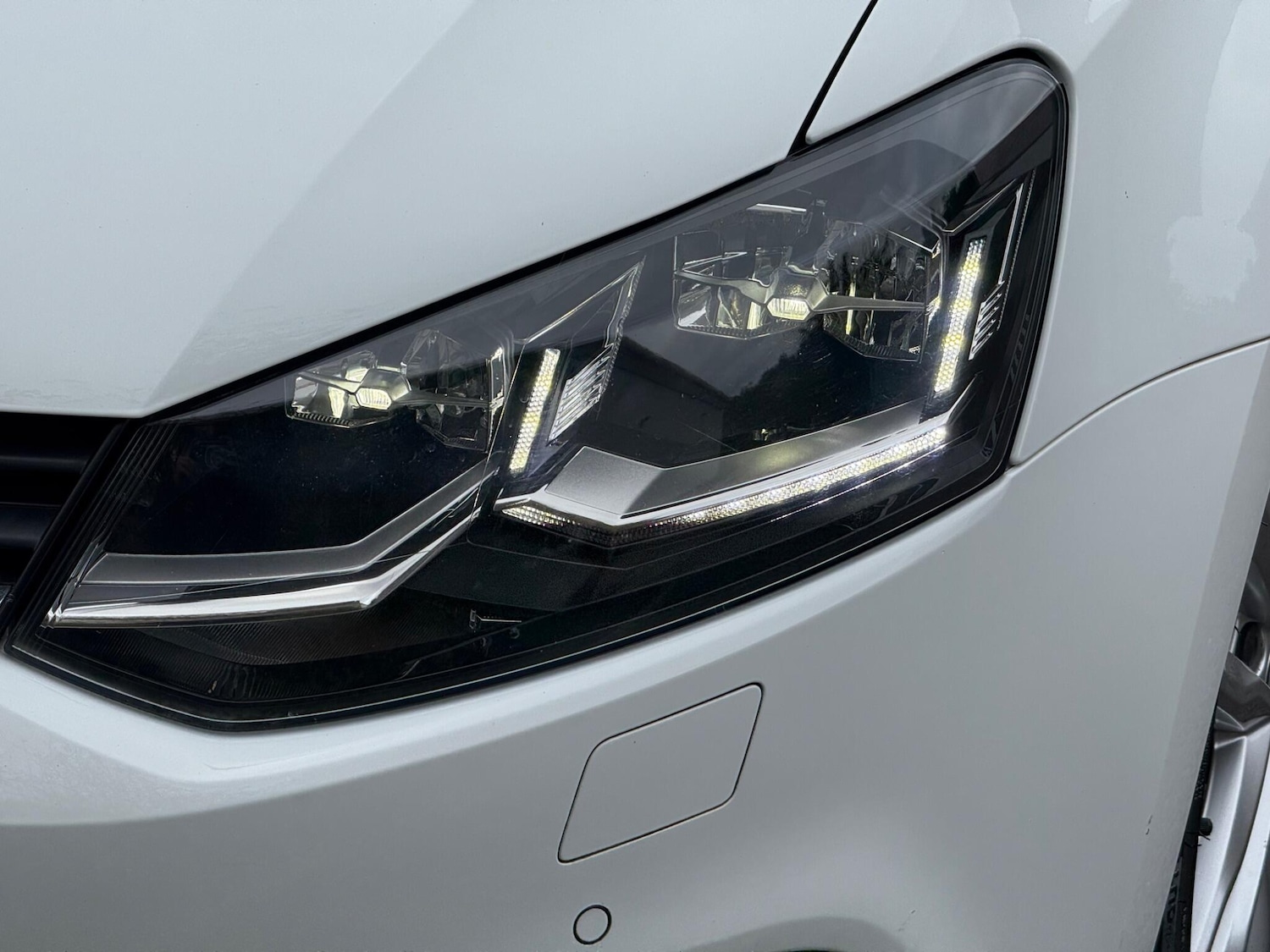 Used Volkswagen Polo 2015 for sale - 76408633: Photo 19