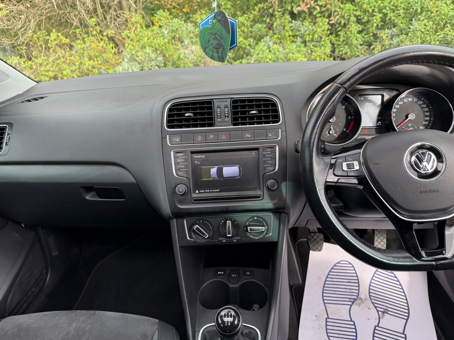 Used Volkswagen Polo 2015 for sale - 76408633: Photo 53