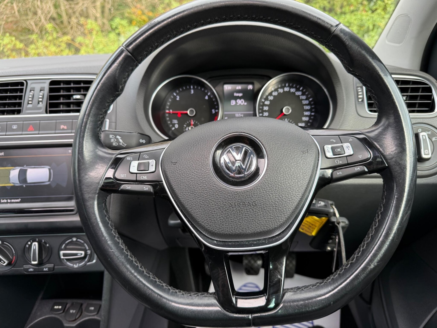 Used Volkswagen Polo 2015 for sale - 76408633: Photo 71