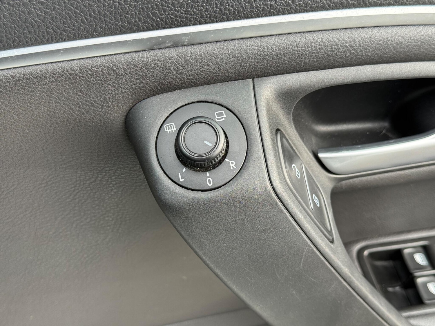 Used Volkswagen Polo 2015 for sale - 76408633: Photo 74